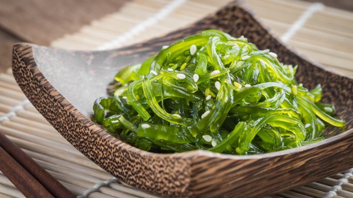 Salát z wakame je nejen zdravý, ale i moc chutný! Salát z wakame je nejen zdravý, ale i moc chutný!