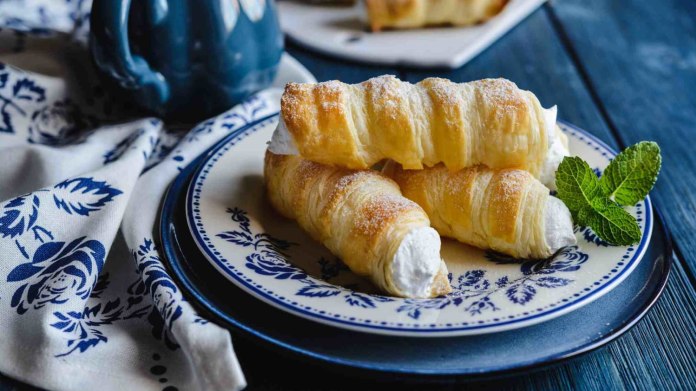 Dokonalý recept na domácí kremrole podle Romana Vaňka Dokonalý recept na domácí kremrole podle Romana Vaňka