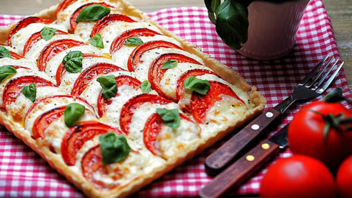 Koláč Caprese Koláč Caprese