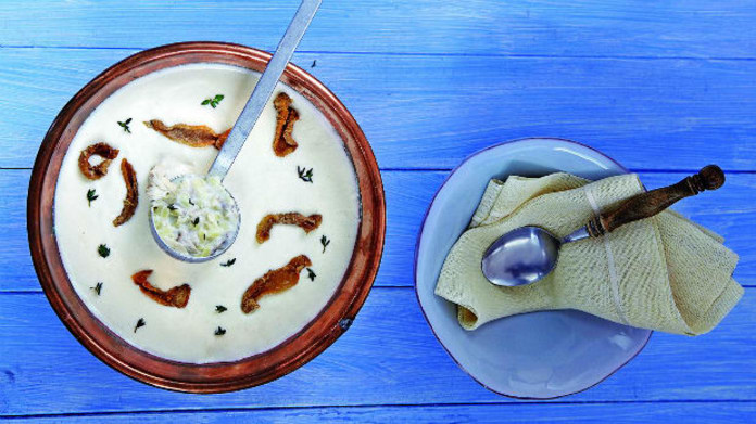 Polévka Avgolemono Polévka Avgolemono
