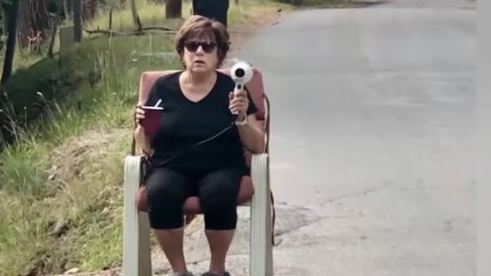 Drsná babička 1 Drsná babička 1