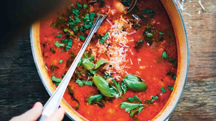 Minestrone s rýží na zahřátí Minestrone s rýží na zahřátí