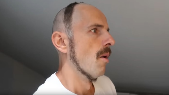 Šílený účes Čeňka z ViralBrothers. Šílený účes Čeňka z ViralBrothers.