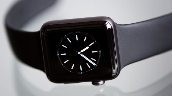 Chytré hodinky Apple Watch od Mall.cz Chytré hodinky Apple Watch od Mall.cz