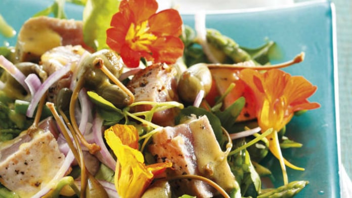 Řeřichový salát Nicoise Řeřichový salát Nicoise
