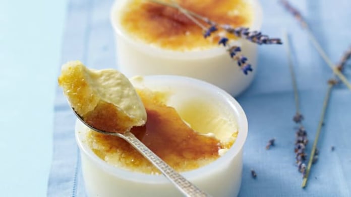 Levandulový creme brulée Levandulový creme brulée