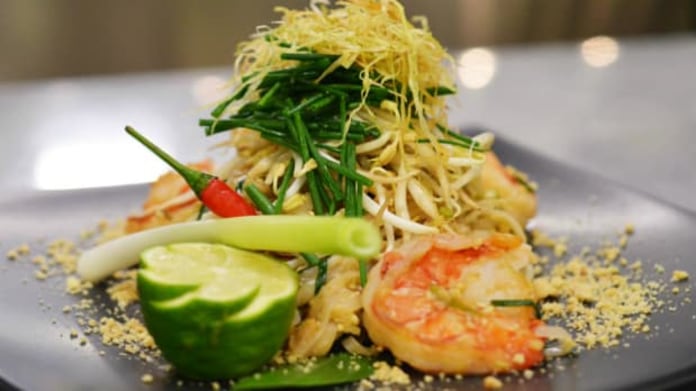 Thajské nudle Pad Thai Thajské nudle Pad Thai