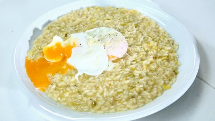 Pórkové risotto s vejcem Pórkové risotto s vejcem
