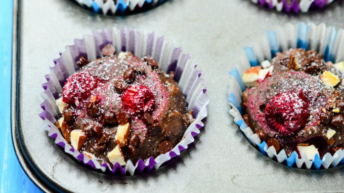 Fazolové muffiny s čokoládou a malinami Fazolové muffiny s čokoládou a malinami