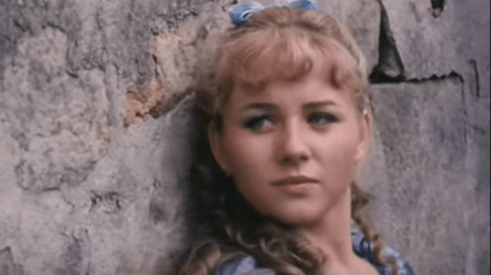 Jak dnes vypadá princezna Adélka ze známé pohádky? Jak dnes vypadá princezna Adélka ze známé pohádky?