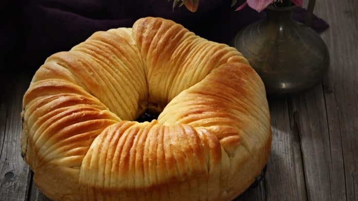 Wool Roll Bread: klubíčková kynutá buchta s mákem Wool Roll Bread: klubíčková kynutá buchta s mákem
