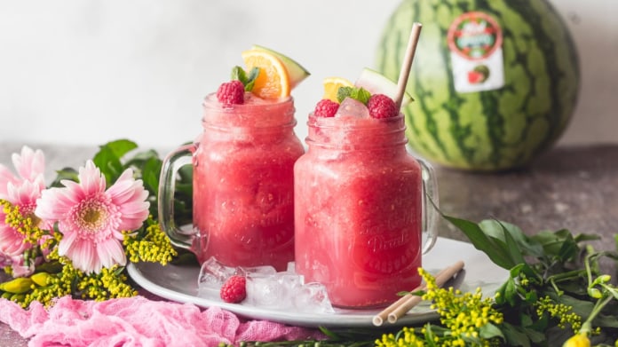 Osvěžující melounovo-malinová limonáda Osvěžující melounovo-malinová limonáda