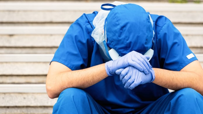 Každý pátý zdravotník trpí depresí či stresem z pandemie 1 Každý pátý zdravotník trpí depresí či stresem z pandemie 1