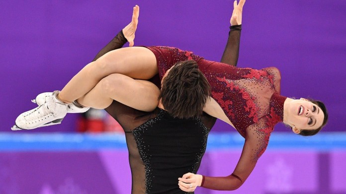 Tessa Virtue a Scott Moir Tessa Virtue a Scott Moir