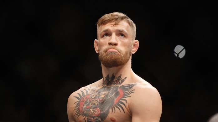 Conor McGregor napadl muže na baru Conor McGregor napadl muže na baru