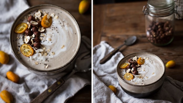 Smoothie bowl s vločkami a kokosem Smoothie bowl s vločkami a kokosem