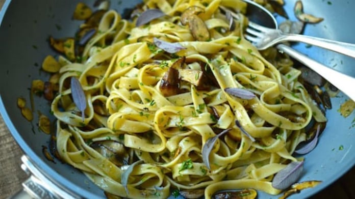 Fettuccine s hříbky Fettuccine s hříbky