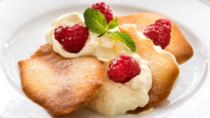 Mille-feuilles s malinami Mille-feuilles s malinami