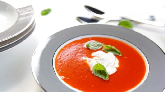 Tomatová polévka Tomatová polévka