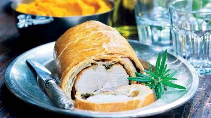 Krůtí roláda v listovém těstě Krůtí roláda v listovém těstě