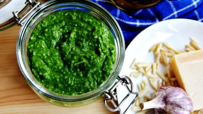 Špenátové pesto Špenátové pesto