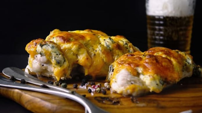 Kuřecí prsa Hasselback Kuřecí prsa Hasselback