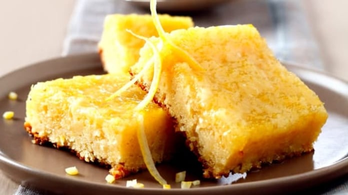 Citronové řezy s polevou Citronové řezy s polevou