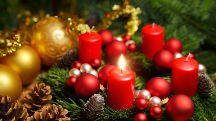 První adventní neděle - první svíčka První adventní neděle - první svíčka