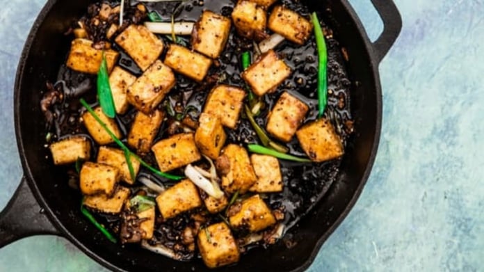Tofu s černým pepřem Tofu s černým pepřem