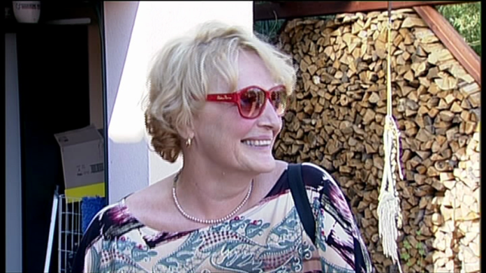 Video VIP zprávy: Regina Rázlová točí film Video VIP zprávy: Regina Rázlová točí film