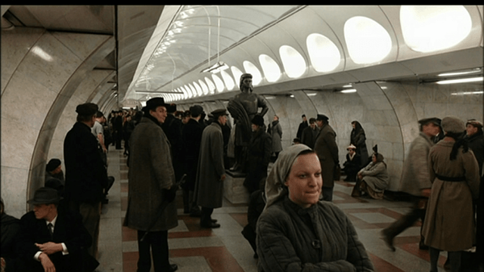 Video VIP zprávy: filmaři v pražském metru Video VIP zprávy: filmaři v pražském metru