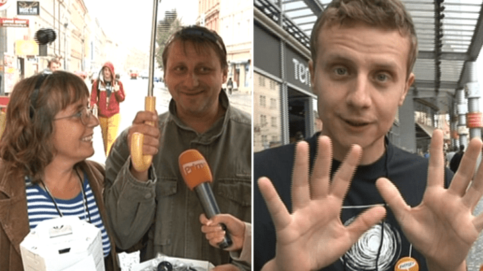 Video VIP zprávy: Známé osobnosti prodávaly drobné předměty na podporu nevidomých Video VIP zprávy: Známé osobnosti prodávaly drobné předměty na podporu nevidomých