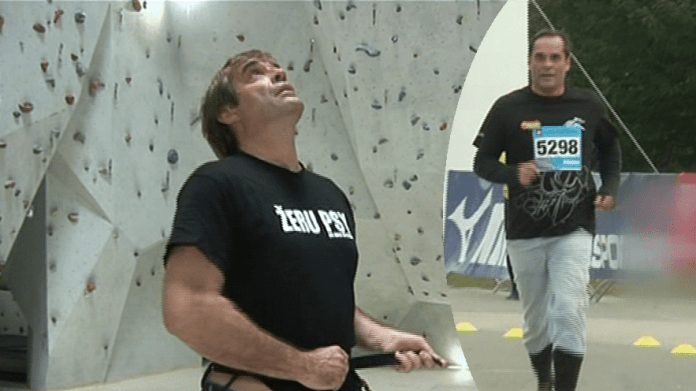 Video VIP zprávy: Herec Miroslav Etzler rád sportuje. Ne vždy je ale při sportu úspěšný... Video VIP zprávy: Herec Miroslav Etzler rád sportuje. Ne vždy je ale při sportu úspěšný...