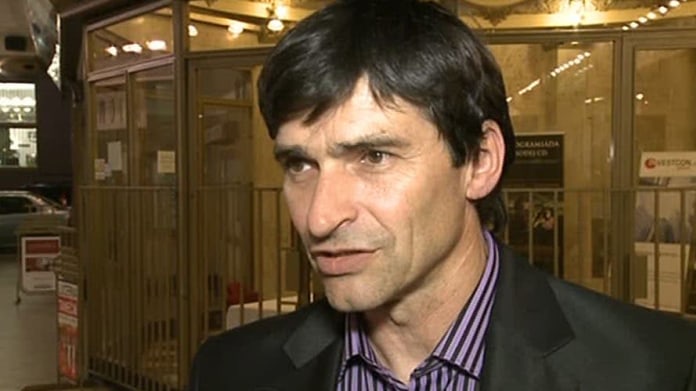 Video VIP zprávy: Zdeňka Podhůrského neprávem nařkli, je na něj uvalená exekuce Video VIP zprávy: Zdeňka Podhůrského neprávem nařkli, je na něj uvalená exekuce