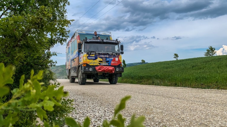 Tatra kolem světa 2 (2) Tatra kolem světa 2 (2)