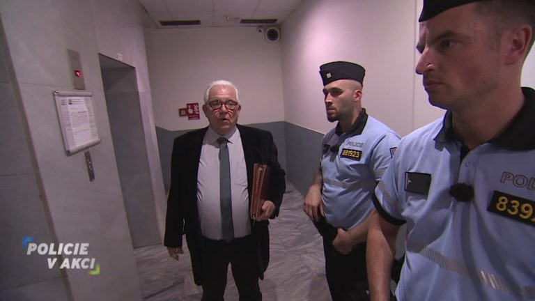 Policie v akci IV (90) Policie v akci IV (90)