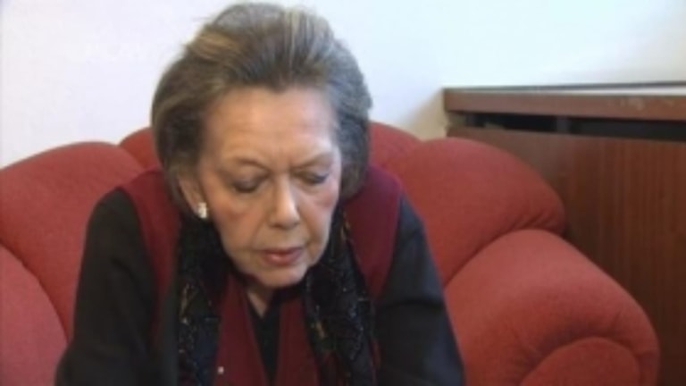 Zrcadlo - Jiřina Jirásková Zrcadlo - Jiřina Jirásková