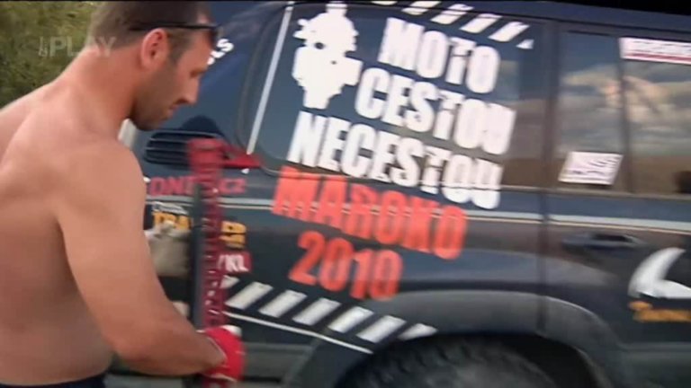 Moto(s)poušť aneb Moto cestou necestou Moto(s)poušť aneb Moto cestou necestou