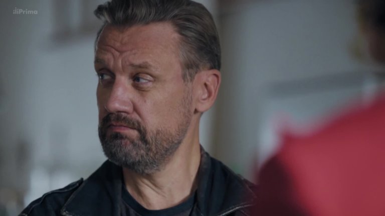 Polda IV (12)::Jak usměrnit myšlenky na sex Polda IV (12)::Jak usměrnit myšlenky na sex