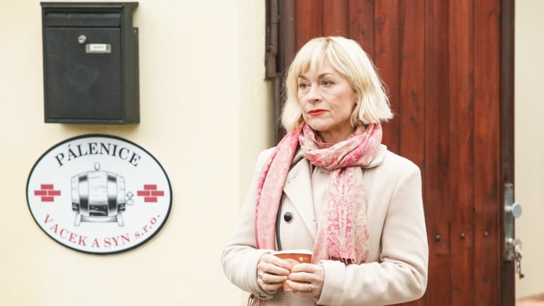 Slunečná (115) Slunečná (115)