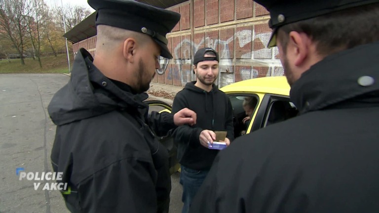 Policie v akci II (273) Policie v akci II (273)