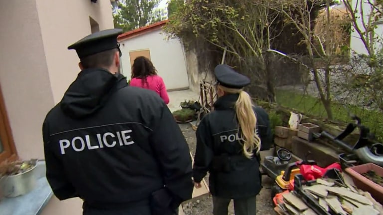 Policie v akci (50) Policie v akci (50)