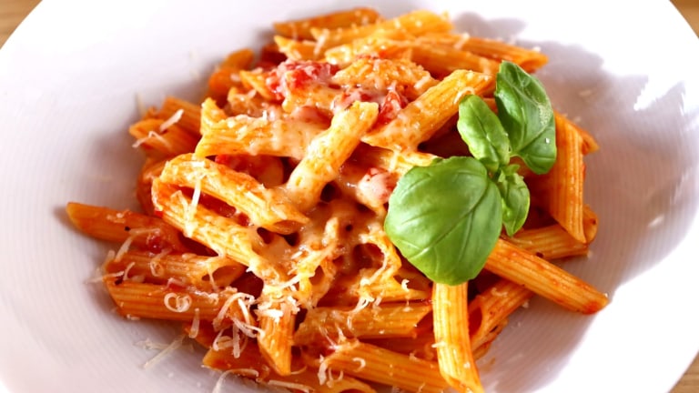 Penne alla arrabiata Penne alla arrabiata