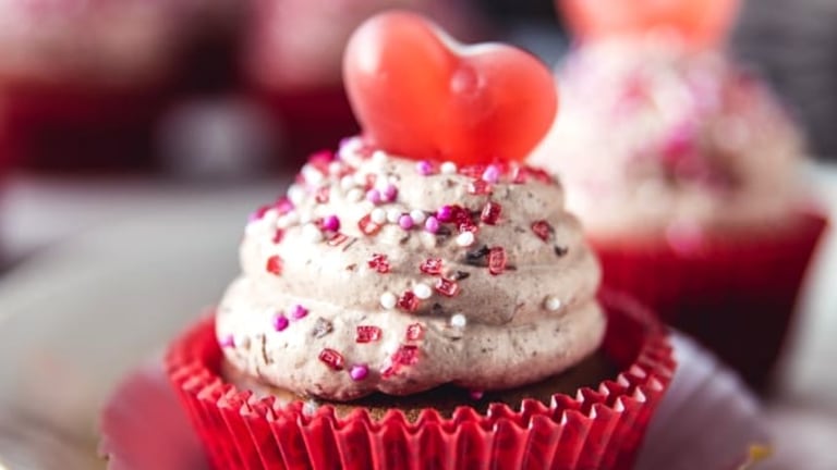 Valentýnské čokoládové cupcakes s kakaovým krémem 