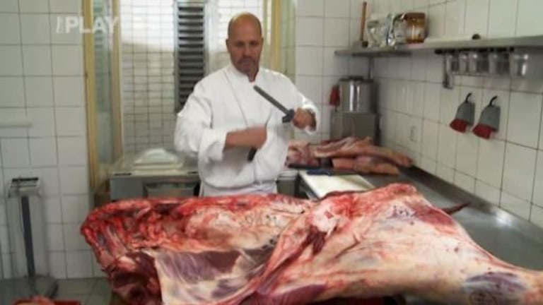 Šéf na grilu II - Svíčková na biftek Šéf na grilu II - Svíčková na biftek