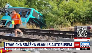 Tragická srážka vlaku s autobusem na Slovensku