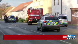 Dvacetiletý řidič na Nymbursku srazil tři dospělé a jedno dítě