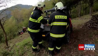Traktor zavalil muže na Slovensku