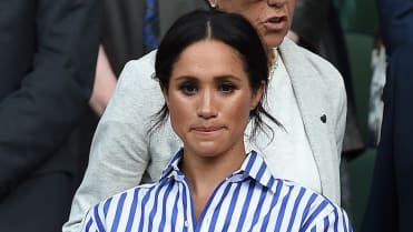 Meghan Markle na sebe upozornila svým outfitem. Meghan Markle na sebe upozornila svým outfitem.