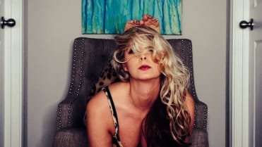 Allie Eve Knox Allie Eve Knox